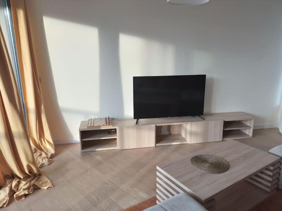Beautiful 2Br/2Bar Apartement In European District Брюссель Экстерьер фото
